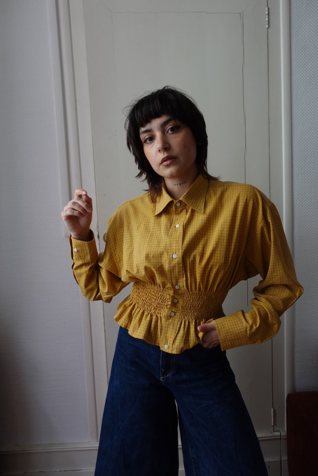 Chemise à carreaux jaune moutarde à manches bouffantes et smocks